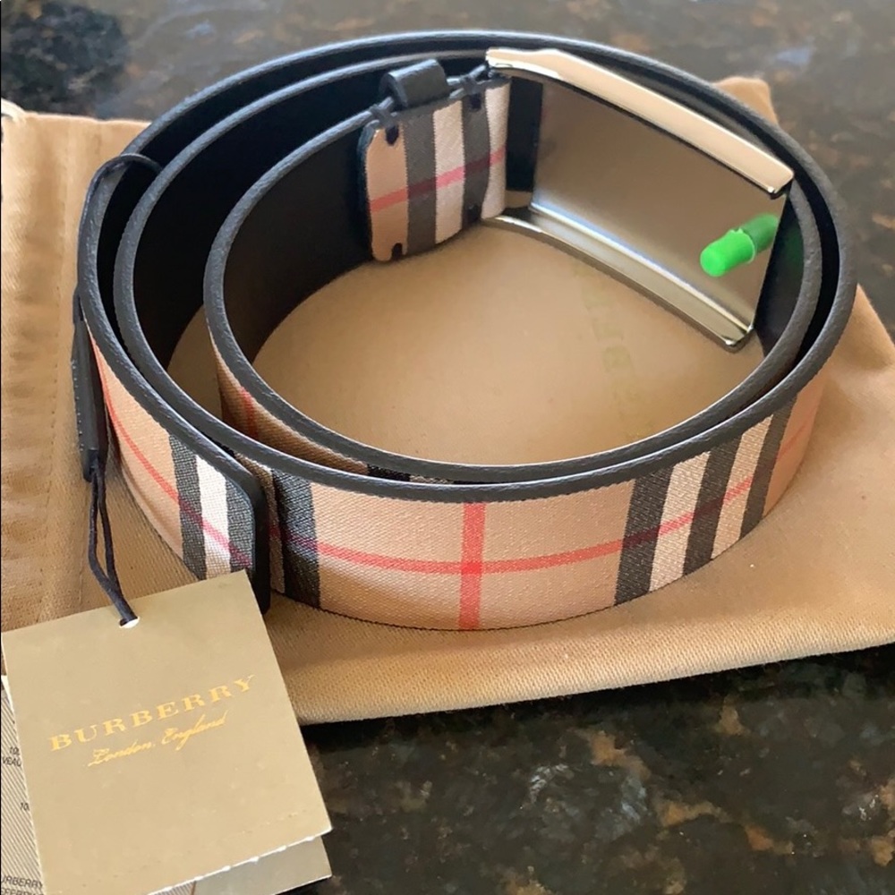 Burberry Belt - Picture 2 of 4